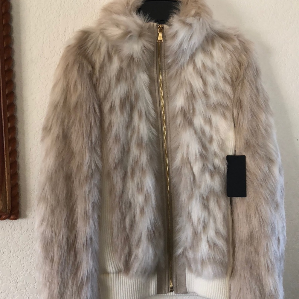 Guess Faux Fur Jacket ❄️